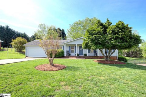 39 Rollingreen Road