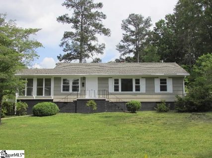 200 Forest Drive sold home in Forest Hill, Laurens, SC