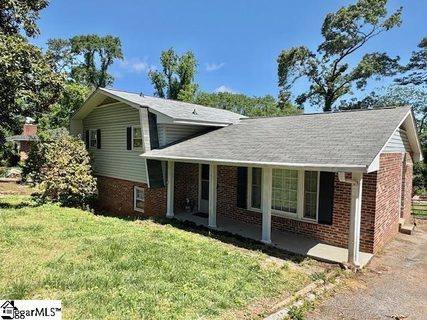 4 Cliffside Drive sold home in Woodfields, Greenville, SC