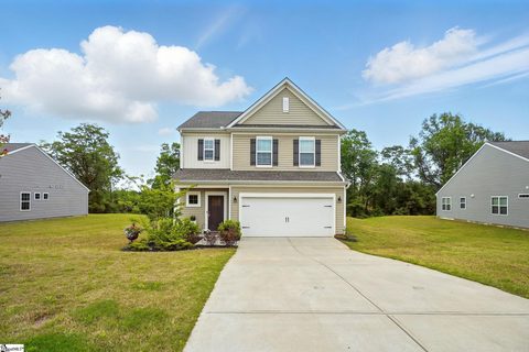 562 New Cut Meadows Road sold home in Newcut Meadows, Inman, SC