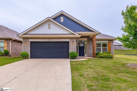 761 Radner Way sold home in Wellington, Boiling Springs, SC
