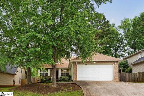 182 Riverrun Drive sold home in River Run, Spartanburg, SC