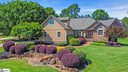 204 Tuscan Ridge Trail sold home in Inman, SC