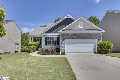 325 Castleton Circle