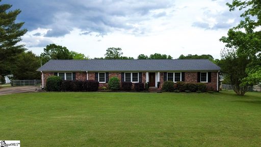 1201 Three Bridges Road sold home in Merri Meadows, Easley, SC