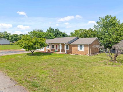 11 Crestview Court sold home in Bentwood, Piedmont, SC