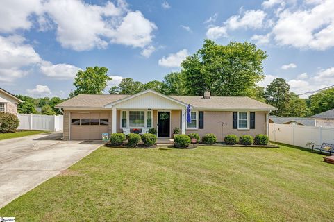 4 Archwood Court sold home in Collinwood Park, Taylors, SC