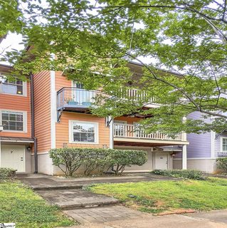 7 Hamilton Avenue sold townhome in Carriage West, Greenville, SC