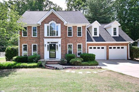 210 Cross Field Road sold home in Meadowbrooke, Greenville, SC