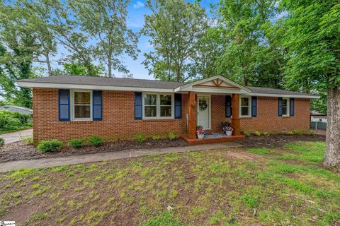 110 Sycamore Drive sold home in Glendale, Mauldin, SC