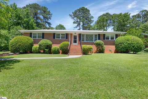 12 Longmeadow Road sold home in Brook Glenn Gardens, Taylors, SC