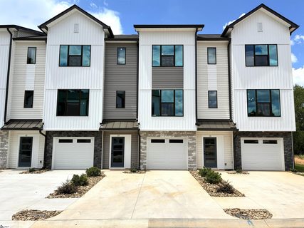 13 Pikewood Lane sold townhome in Holly View, Greenville, SC