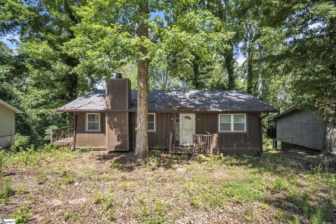 26 Fairmont Drive sold home in Brookforest, Greenville, SC