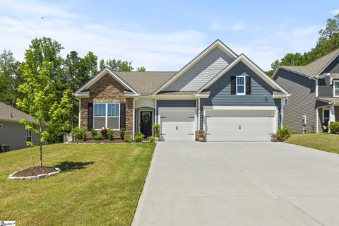 121 Gretta Trail sold home in Crosswind Cottages, Pendleton, SC