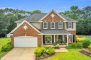 376 Woodsberry Shoals Drive sold home in Duncan, SC