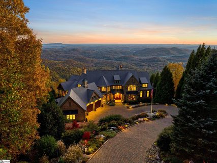 16 High Bluff Court