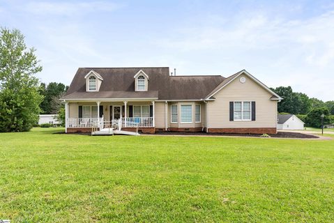 11 Midland Court sold home in Oak Glen, Taylors, SC