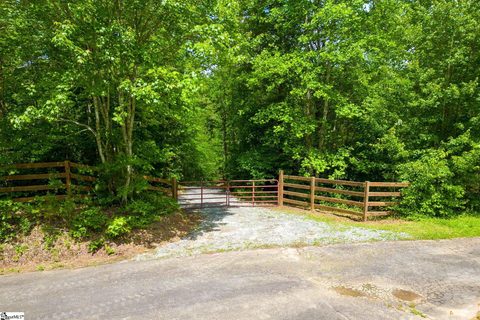 105 Sidari Drive sold home in New Town Mount, Pickens, SC