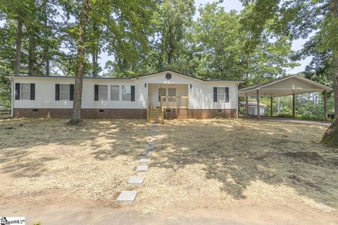 207 Shade Tree Circle sold manufactured home in Mt Carmel Hills, Easley, SC