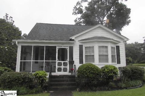 400 Calvert Avenue
