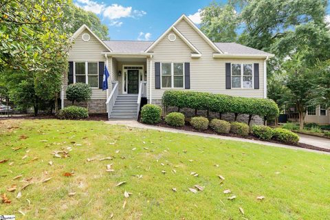 109 Keowee Avenue