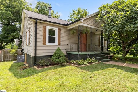 32 2Nd Avenue