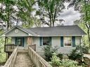 115 Mountain Chase Drive sold home in Taylors, SC