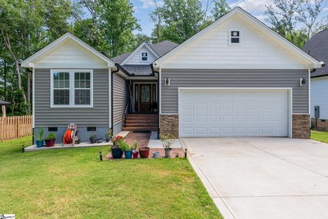 205 Newgate Drive sold home in Bellingham, Simpsonville, SC