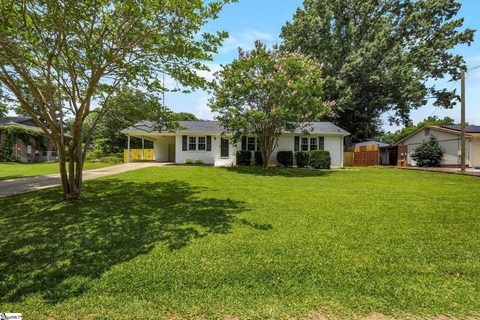 615 Creighton Drive