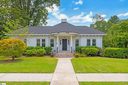 209 W Walnut Street sold home in Clinton, SC