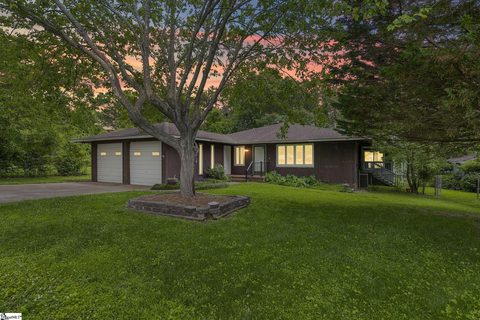 114 Tollgate Court sold home in The Cedars, Simpsonville, SC