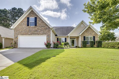 4 Hanging Moss Lane sold home in Shadow Moss, Greenville, SC