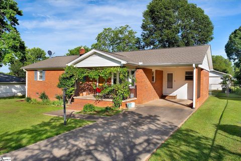 110 Cherrylane Drive sold home in Farmington Acre, Greenville, SC