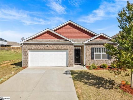 447 Bucky Drive sold home in Ellington, Woodruff, SC