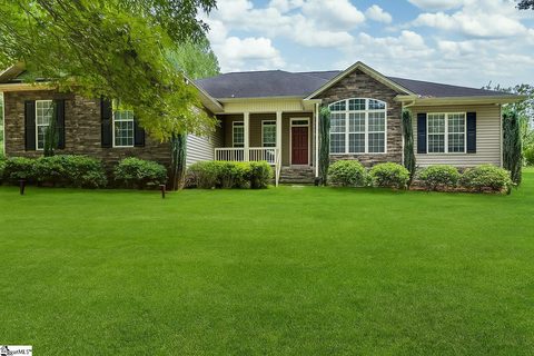 155 Pinewood Lane sold home in Three Pines, Woodruff, SC