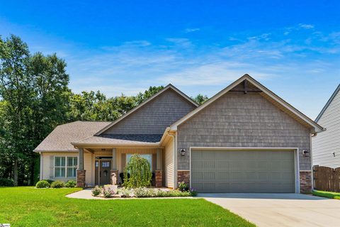 116 Colewood Place sold home in Shadow Creek, Simpsonville, SC