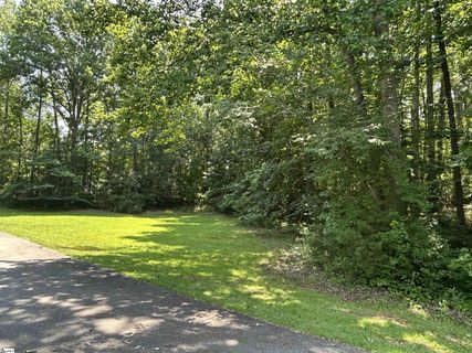 00 Pinewood Drive