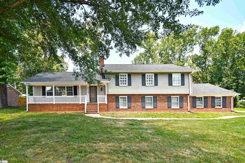 5 Donington Drive sold home in Kingsgate, Greenville, SC