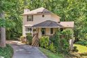 1221 Winding Way sold home in Taylors, SC