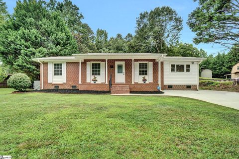 4 Elf Lane sold home in Sharon Park, Greenville, SC