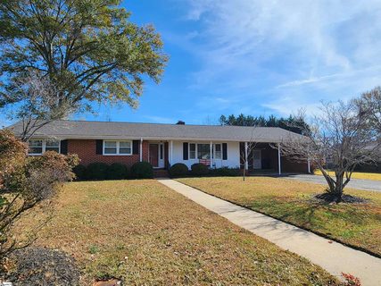 102 James Street sold home in Botany Park, Easley, SC
