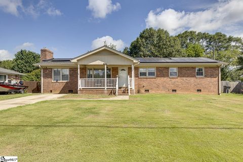 422 Rangeview Circle sold home in White Horse Heights, Greenville, SC