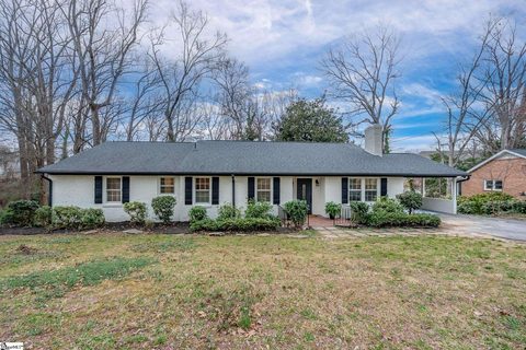 11 Indian Springs Drive sold home in Lake Forest Heights, Greenville, SC