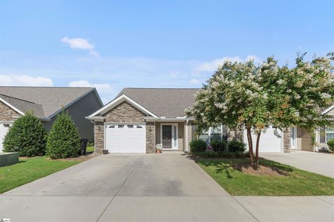 49 Eaglecrest Court sold home in Townes At Fowler, Simpsonville, SC
