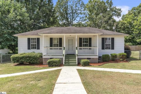 250 Buncombe Street sold home in Abney Mills, Woodruff, SC