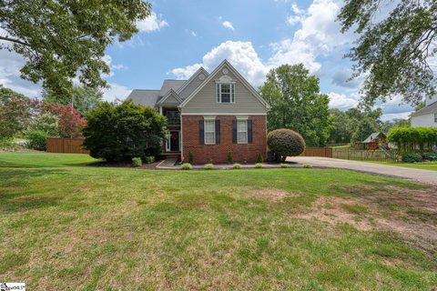 131 Lauden Drive sold home in Wilson Ferry, Moore, SC