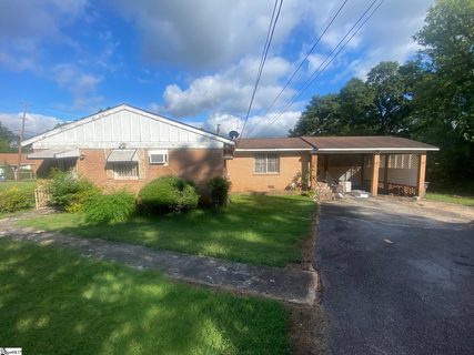 100 Truman Street sold home in Washington Heights, Laurens, SC
