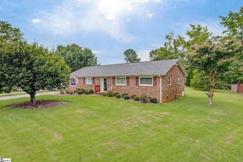 103 Bangor Street sold home in Glendale, Mauldin, SC