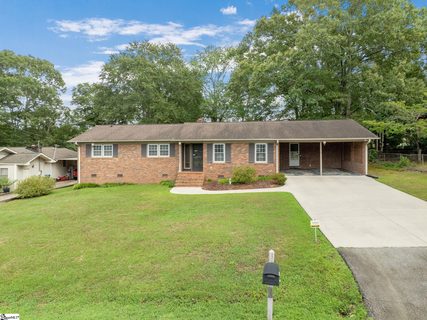 202 Claxton Drive sold home in Farmington Acre, Greenville, SC