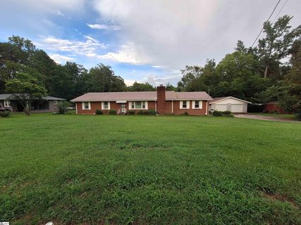 Homes in Grayview Estate, Laurens